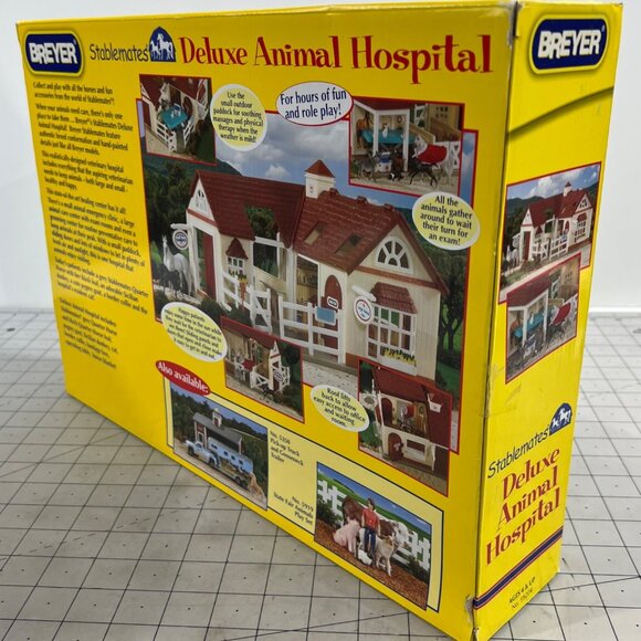 Breyer Stablemates Deluxe Animal Hospital Set (1:32 Scale) New NIB No. 59204 - Picture 6 of 9